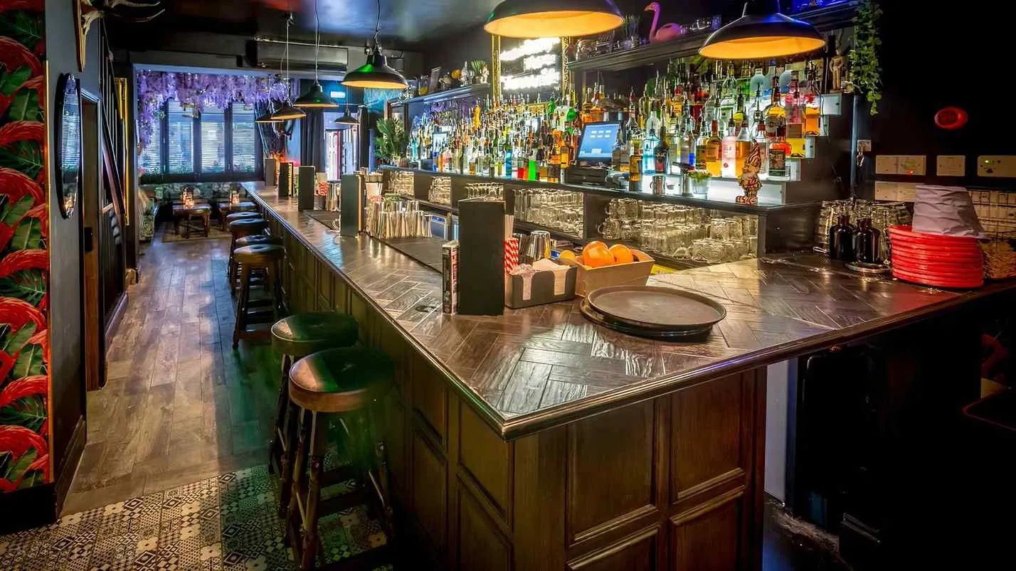 Clifton Cocktail Club