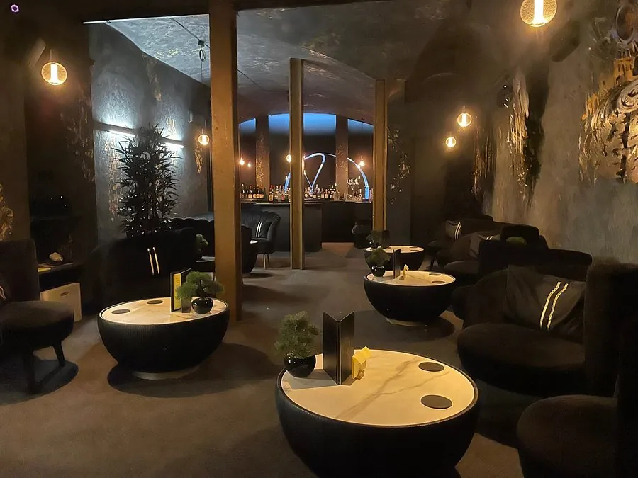 Restaurant 8
